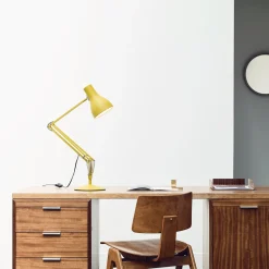 Anglepoise pöytävalaisin Type 75 Margaret Howell, keltainen