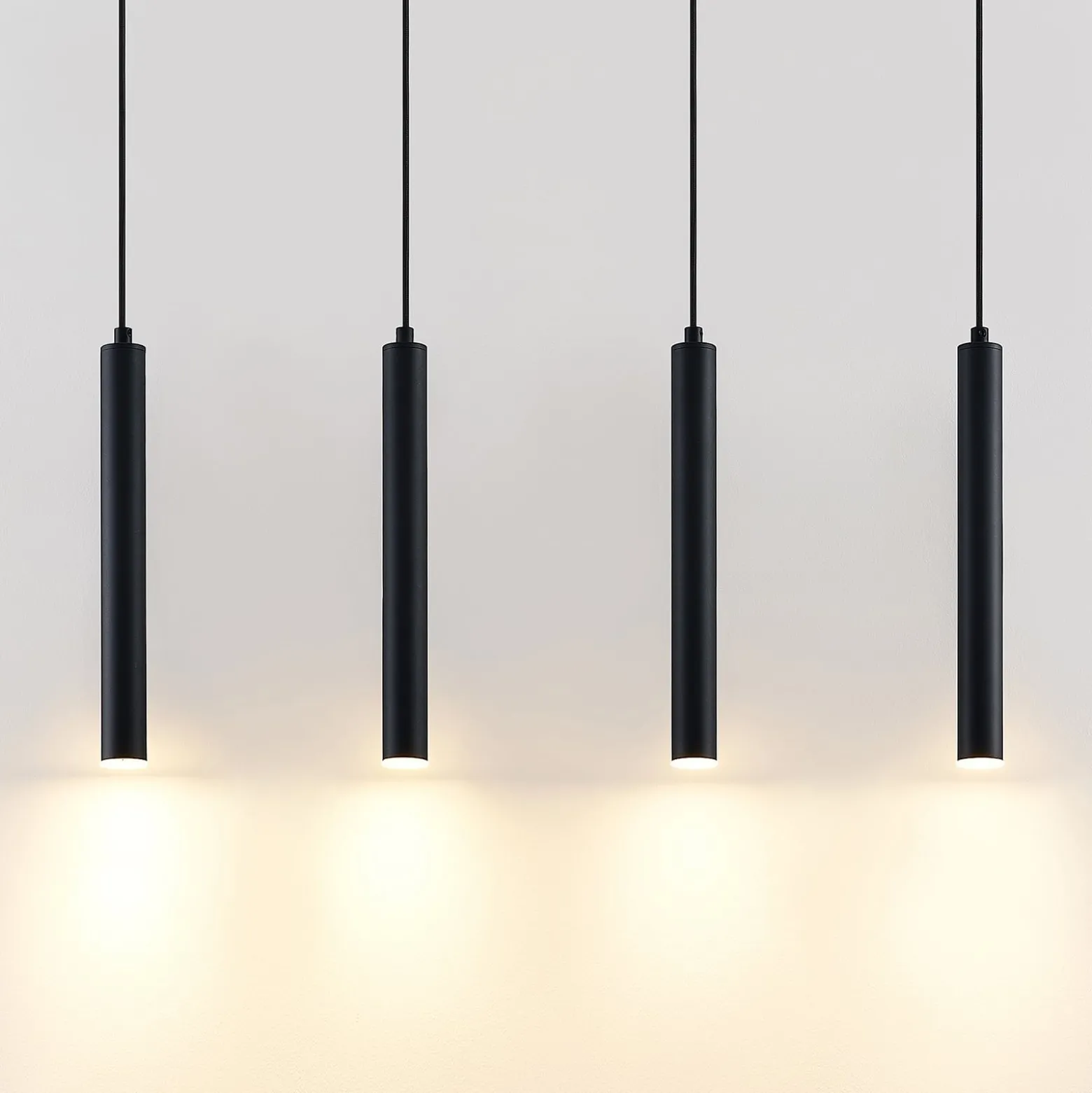 Arcchio Kammeron LED-riippuvalaisin, musta, metalli, 80 cm