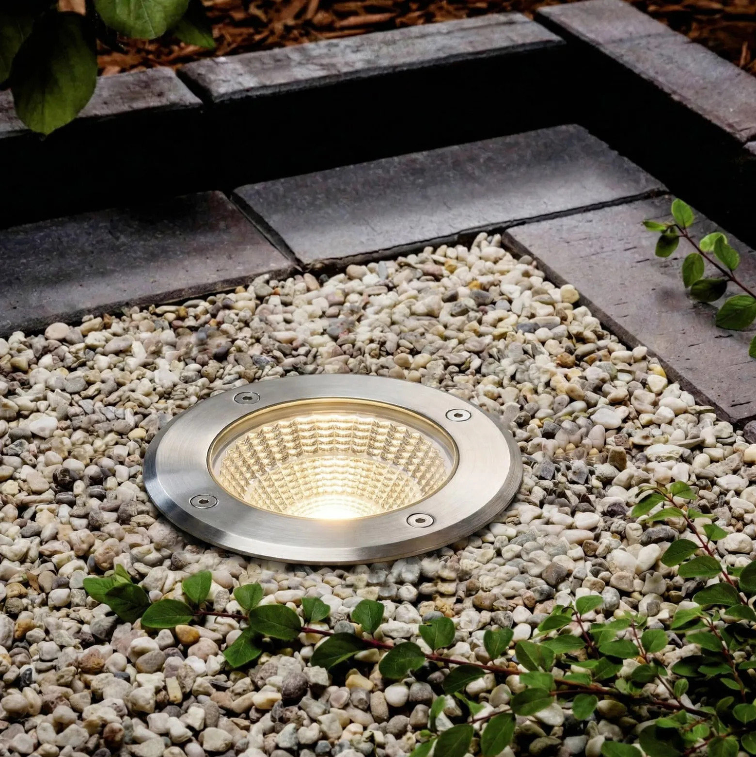 Arcchio LED-lattia-upotusspotti Thentos, Ø 12 cm, 60°, nikkeli, IP67