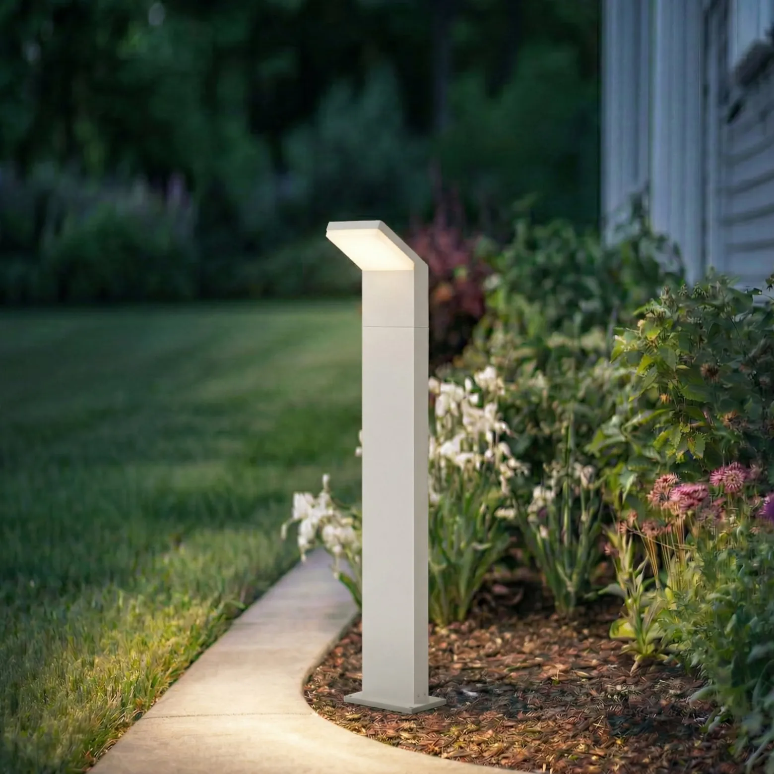 Arcchio LED-pylväsvalaisin Yolena, 100 cm, valkoinen, IP65