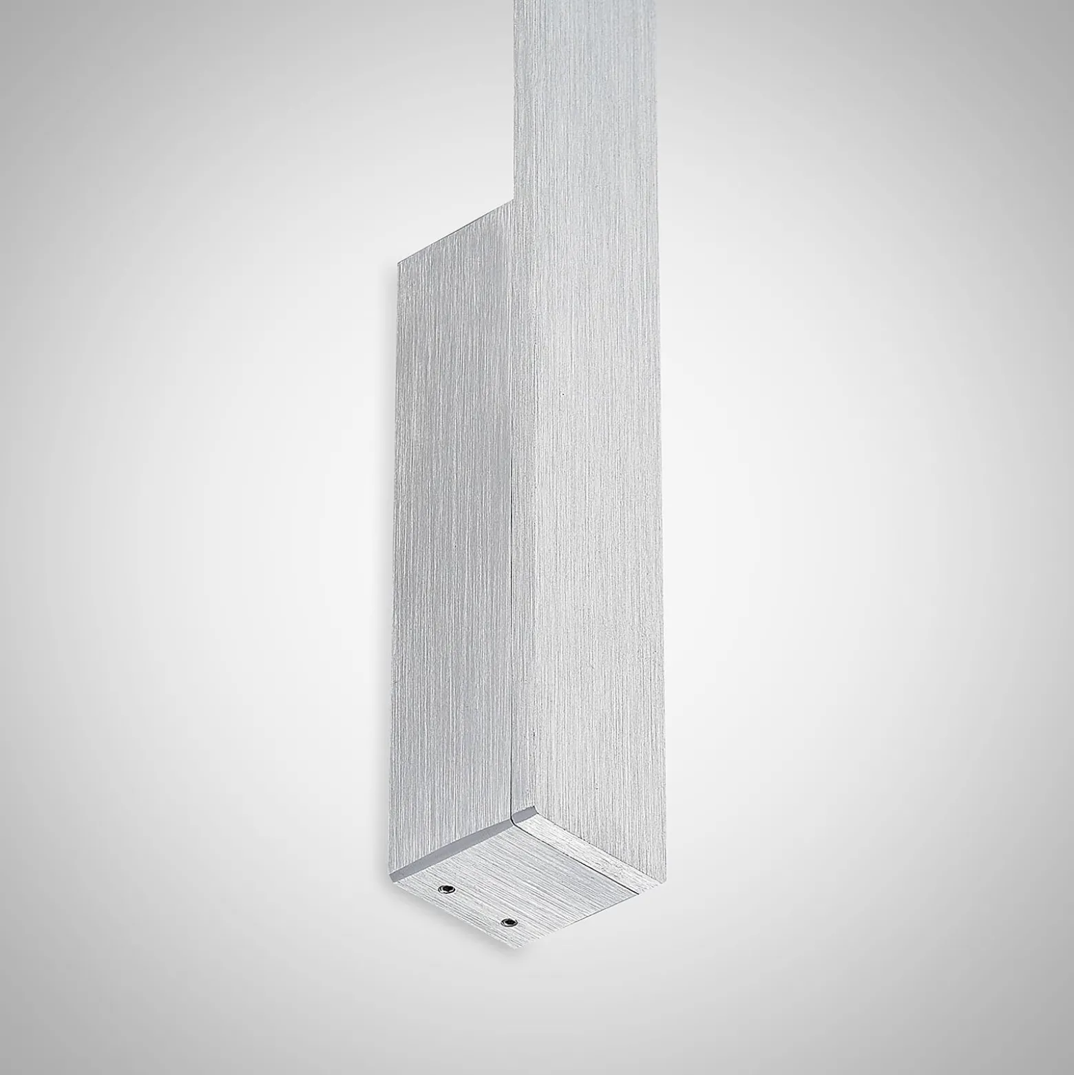 Arcchio LED-seinävalaisin Ivano, korkeus 43 cm, harjattua alumiinia