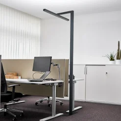 Arcchio LED-toimiston lattiavalaisin Jolinda, T-muoto, musta, 4000 K