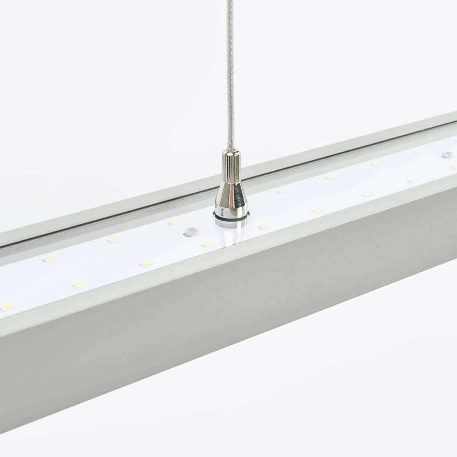 Arcchio LED toimisto-riippuvalaisin Jolinda, hopea, 118cm, ylös/alas, ylös/alas