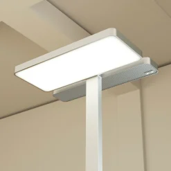 Arcchio LED-toimistovalaisin Aila, hopea, päivänvaloanturi