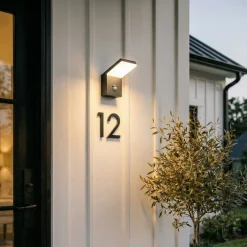 Arcchio LED-ulkoseinävalaisin Yolena, anturi, antrasiitti, alumiini