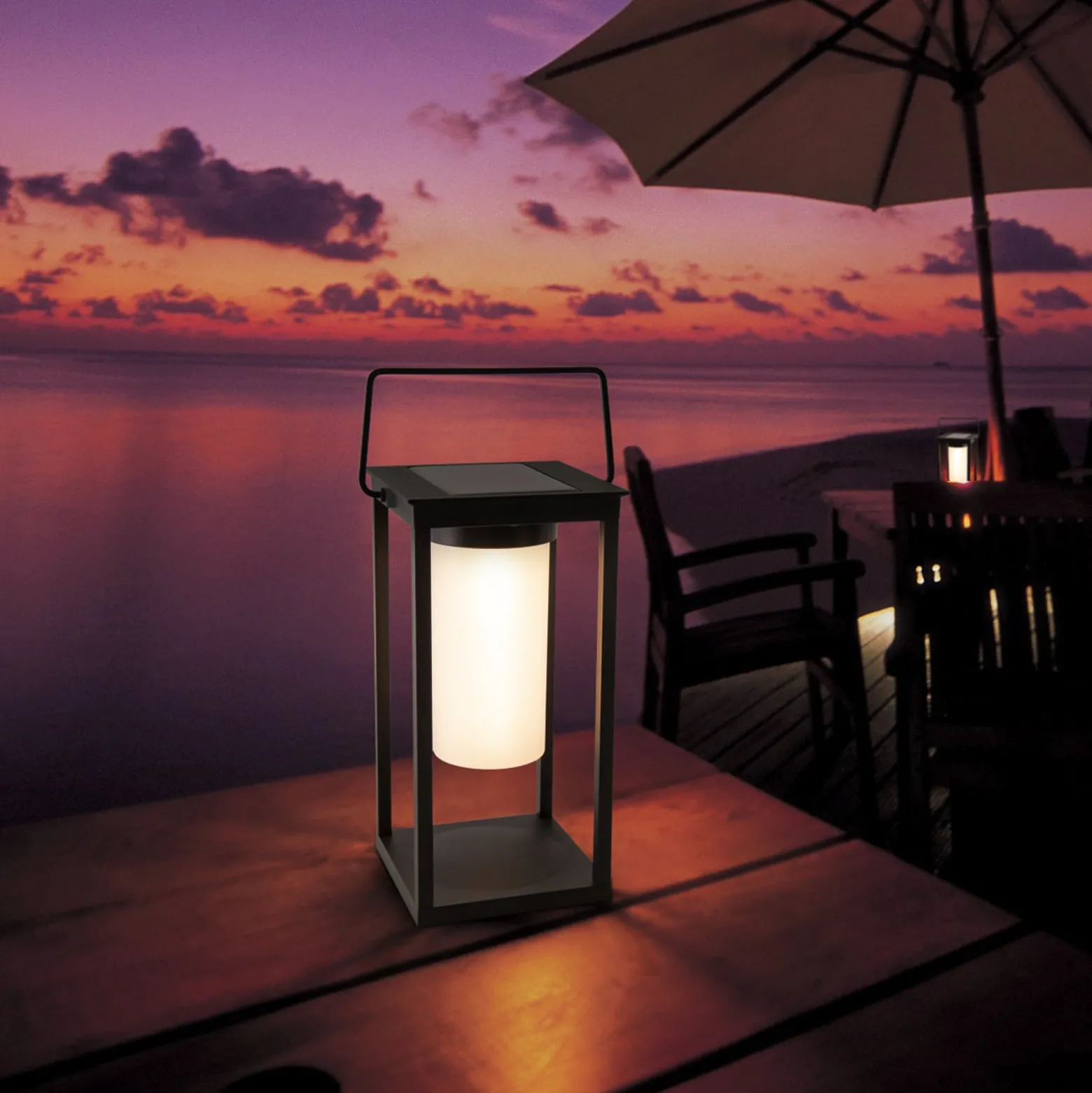 Aurinkokäyttöinen LED-lyhty 3180922