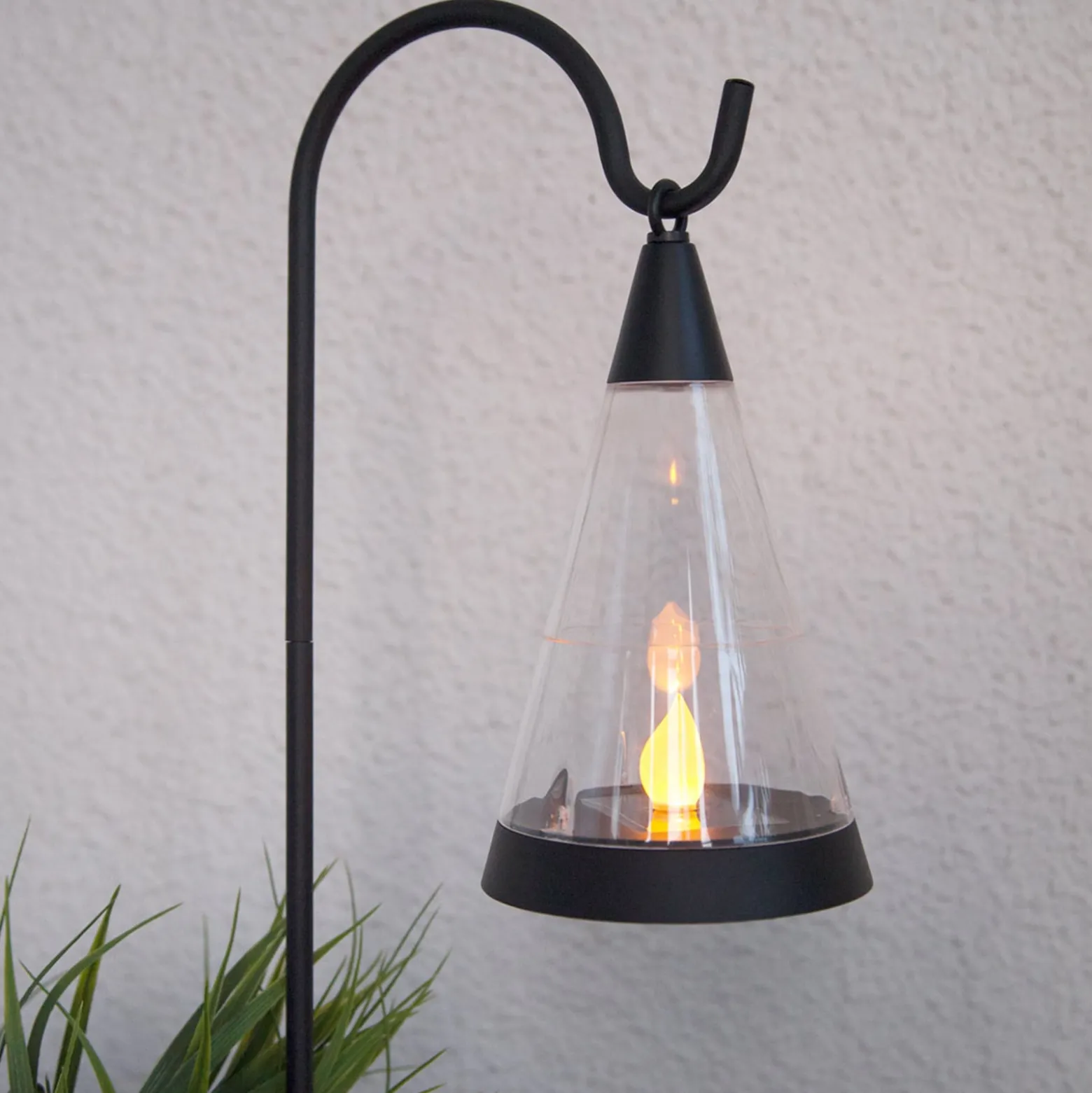 Aurinkokäyttöinen Pisa-LED-lamppu 3 in 1 maapiikki