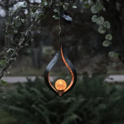 Aurinkokäyttöinen, ripustettava Melilla-LED-lamppu