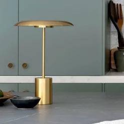 Beacon LED-pöytävalaisin Smith pronssinvärinen metalli USB-portti