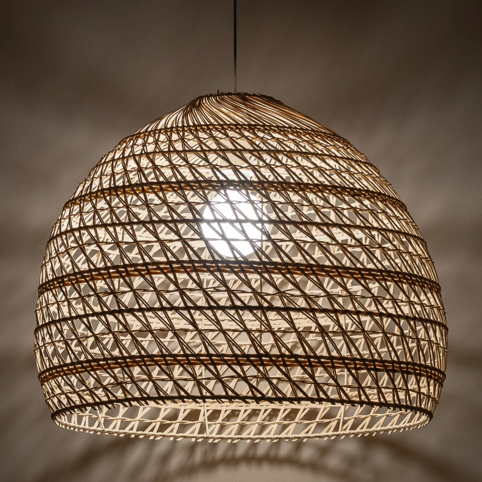 BOHO riippuvalaisin, Ø 60 cm, luonnonruskea, rottinki, E27