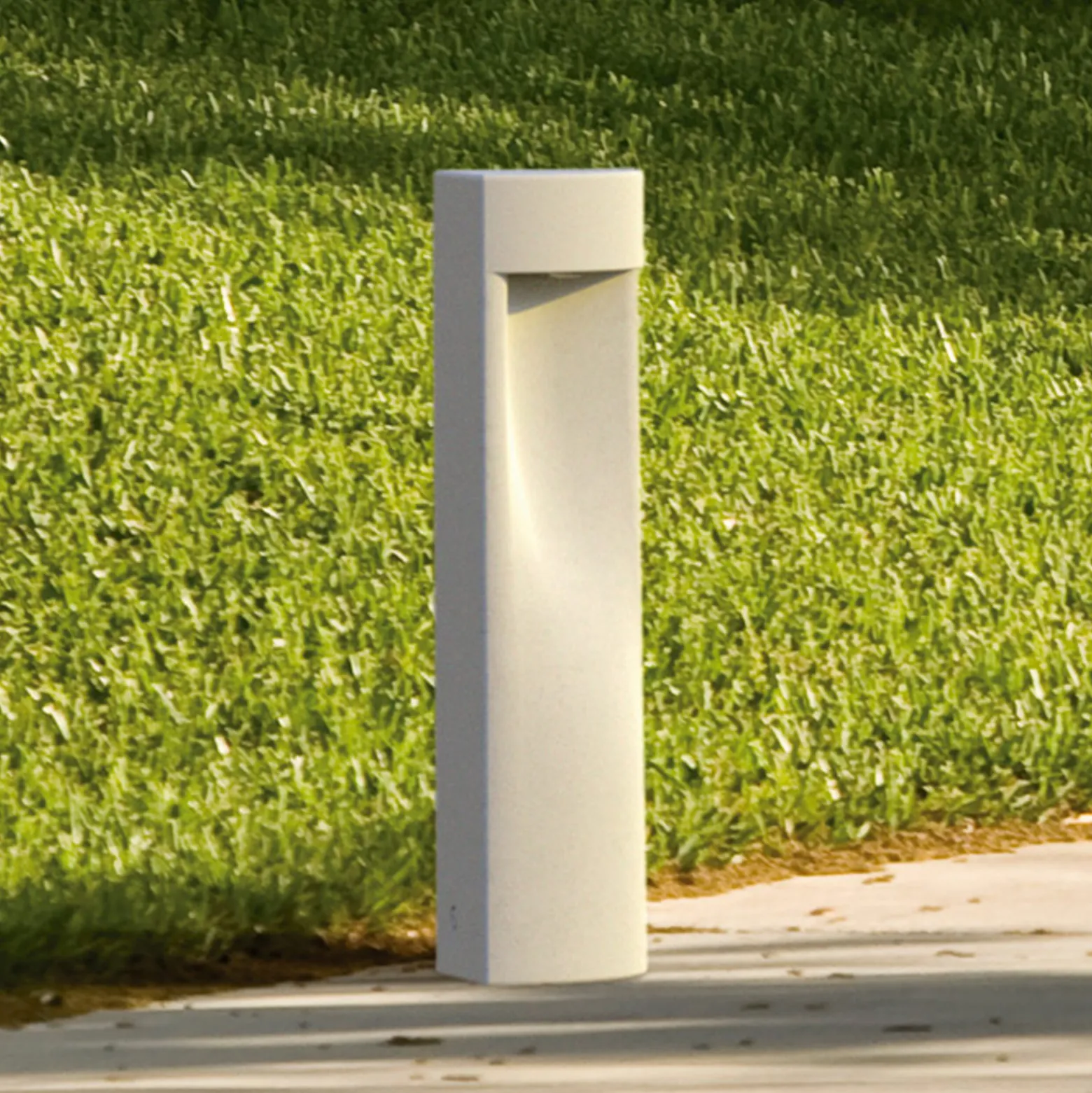 Bover Moai B/60 LED-pylväsvalaisin, korkeus 60 cm