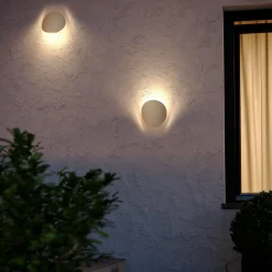 Briale-LED-ulkoseinävalaisin, hiekanvärinen, korkeus 20 cm, metallia
