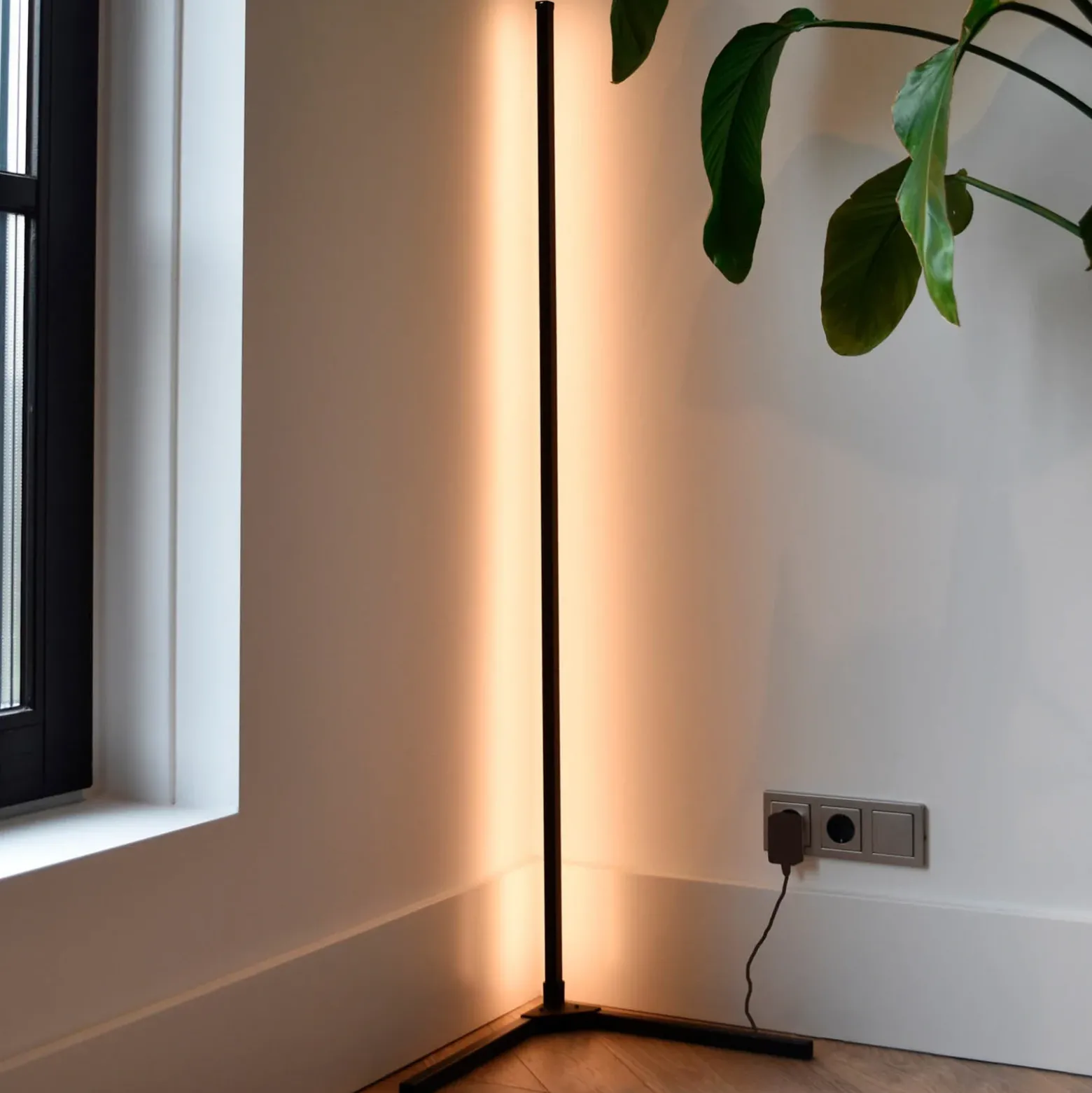 Calex Smart LED-lattiavalaisin kaukosäätimellä RGBW
