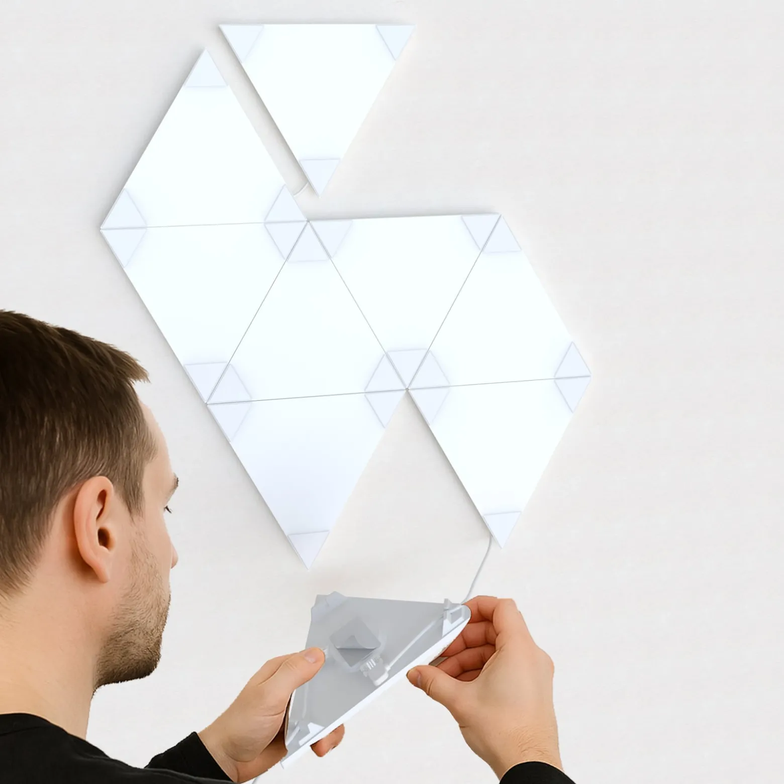 Calex Smart LED-seinävalaisin TRIANGLES, 9-osainen, RGBW, himmennettävä