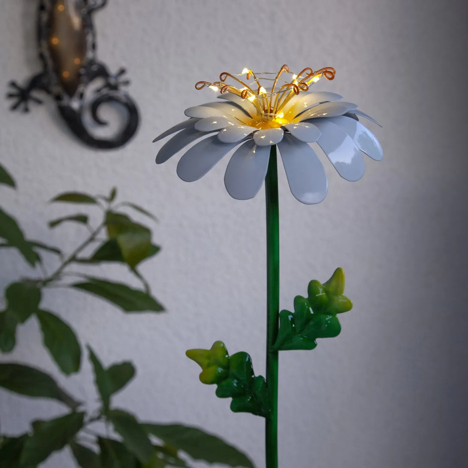 Daisy-LED-aurinkovalo, päivänkakkaran muotoinen