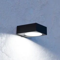 Darfano-LED-ulkoseinälamppu, musta, leveys 14 cm