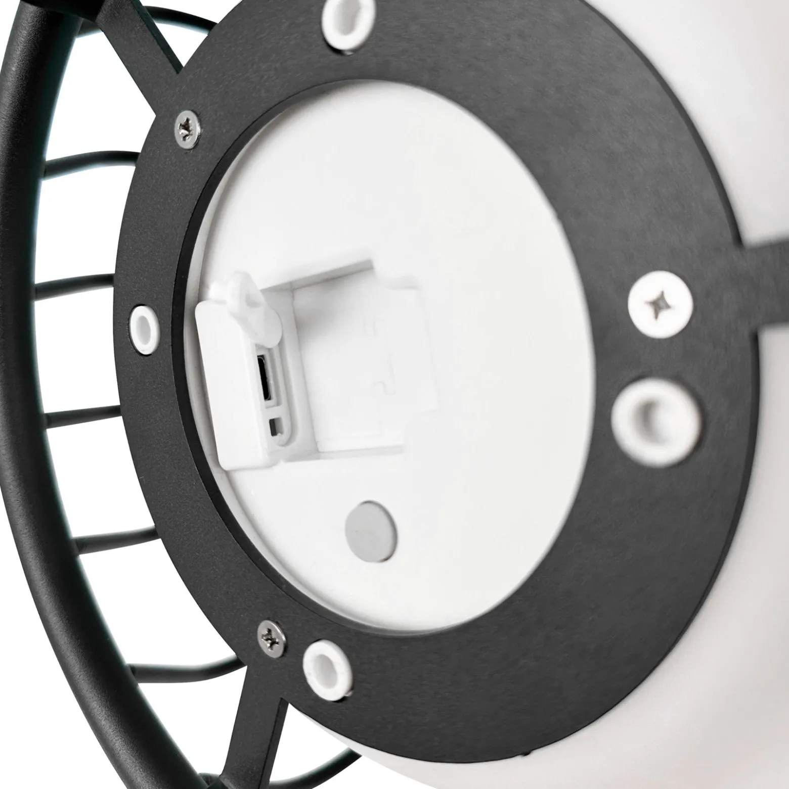 Dyberg Larsen LED-akkukäyttöinen pöytälamppu Evesham, korkeus 38 cm