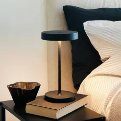 Dyberg Larsen LED-akkukäyttöinen pöytälamppu Starlight, musta, metalli