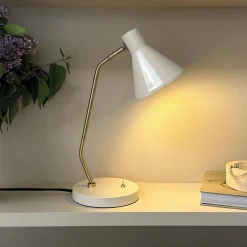 Dyberg Larsen pöytälamppu Sleep, kittivalkoinen, korkeus 43,3 cm
