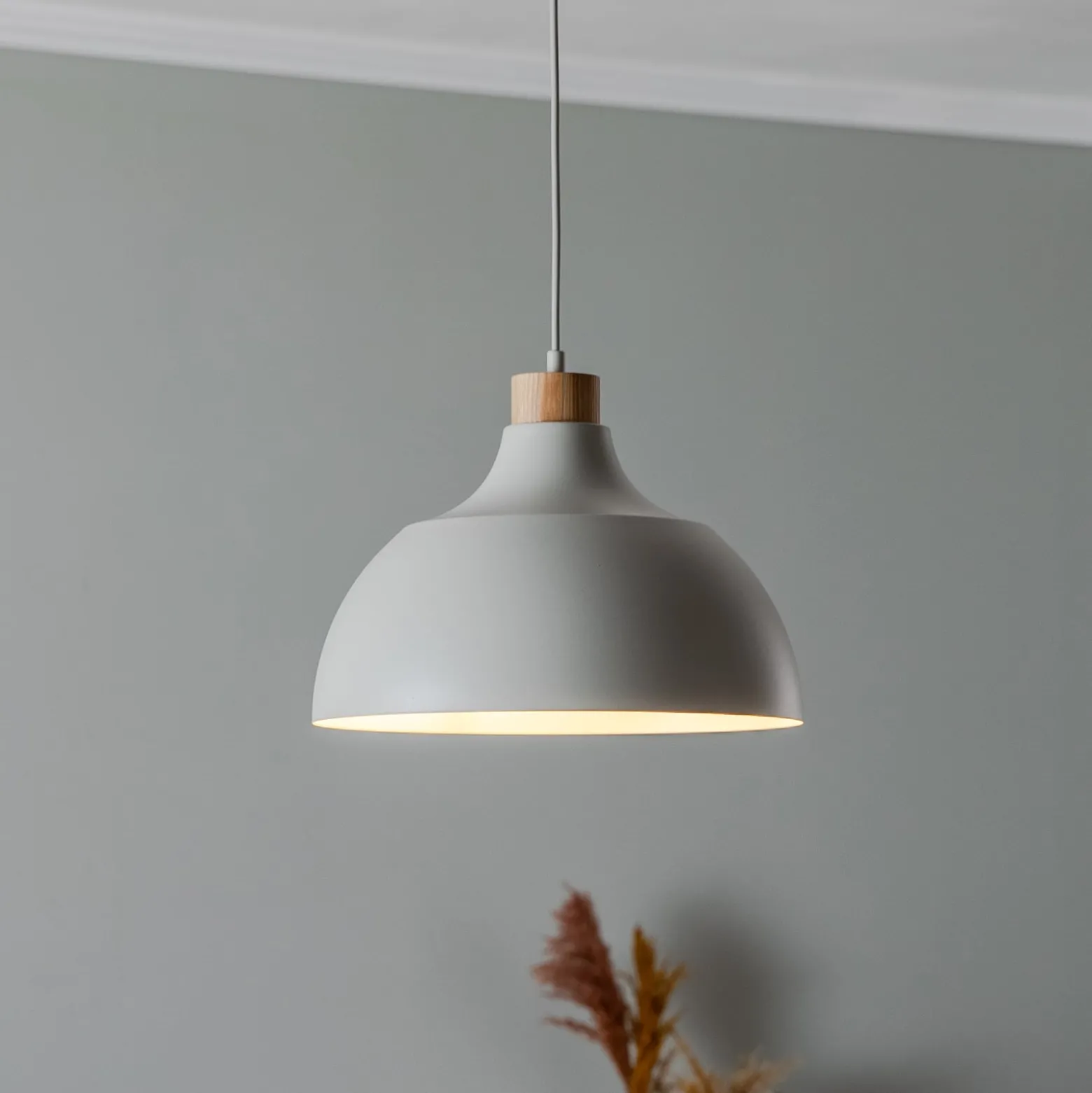 Envostar Kaitt-riippuvalaisin, beige, Ø 34 cm, puuosat
