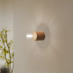 Envostar Peach Puff -seinävalaisin, lieriö, puuta