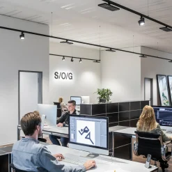ERCO Parscan 230V Casambi 12W Flood 940 musta