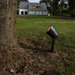 EXPLORER-LED-maapiikkikohdevalo, tummanharmaa, Ø 9 cm, IP54