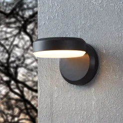 Fornaci-LED-ulkoseinälamppu, musta, leveys 16 cm, metallia