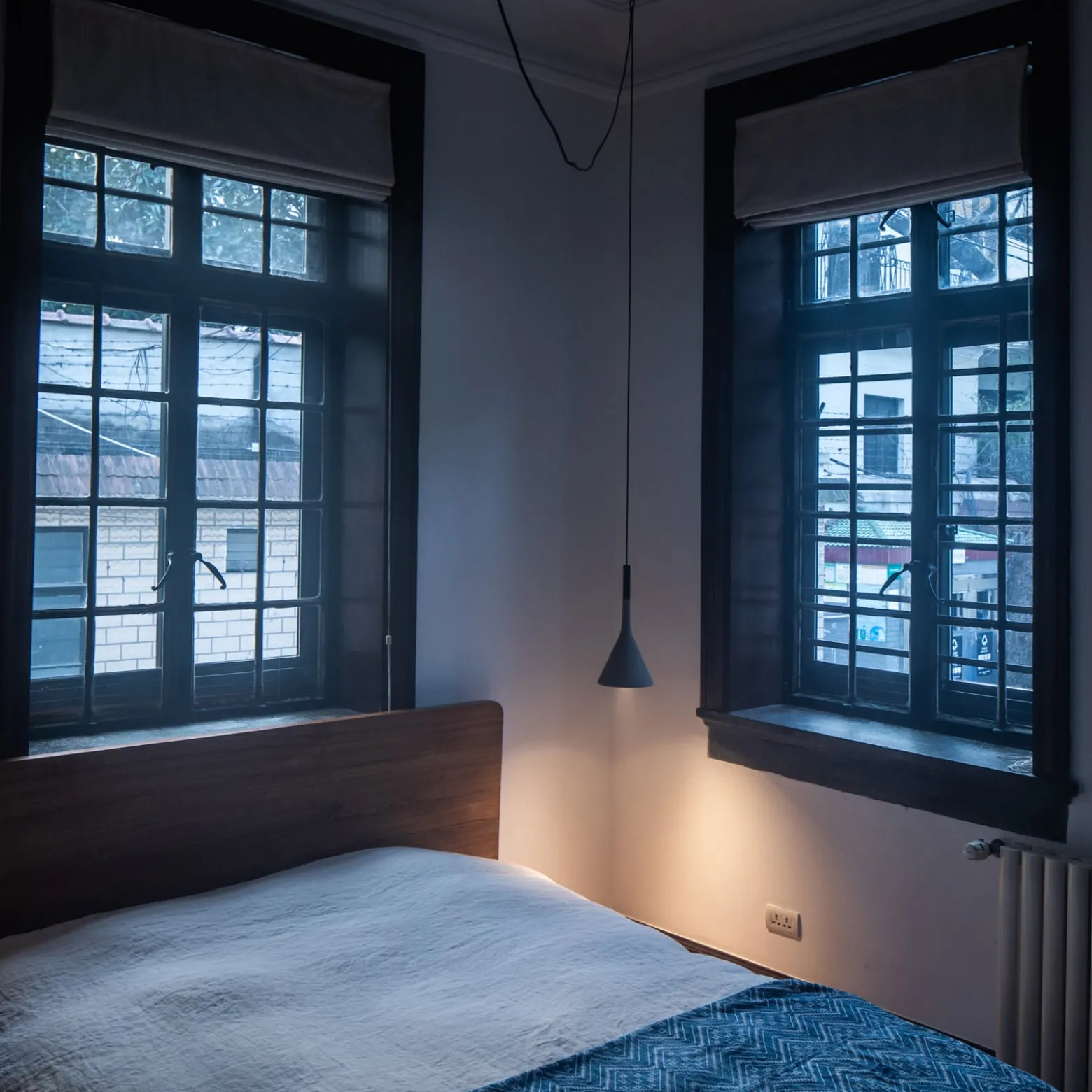 Foscarini Aplomb Mini -riippuvalaisin, betoni, ruskea