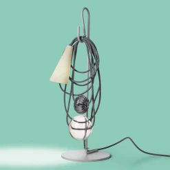 Foscarini Filo -LED-pöytälamppu, Amethyst Queen