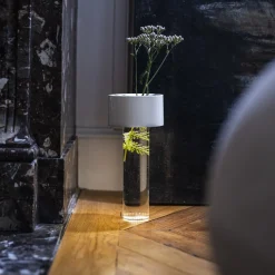 Foscarini LED-akku pöytävalaisin Fleur, valkoinen