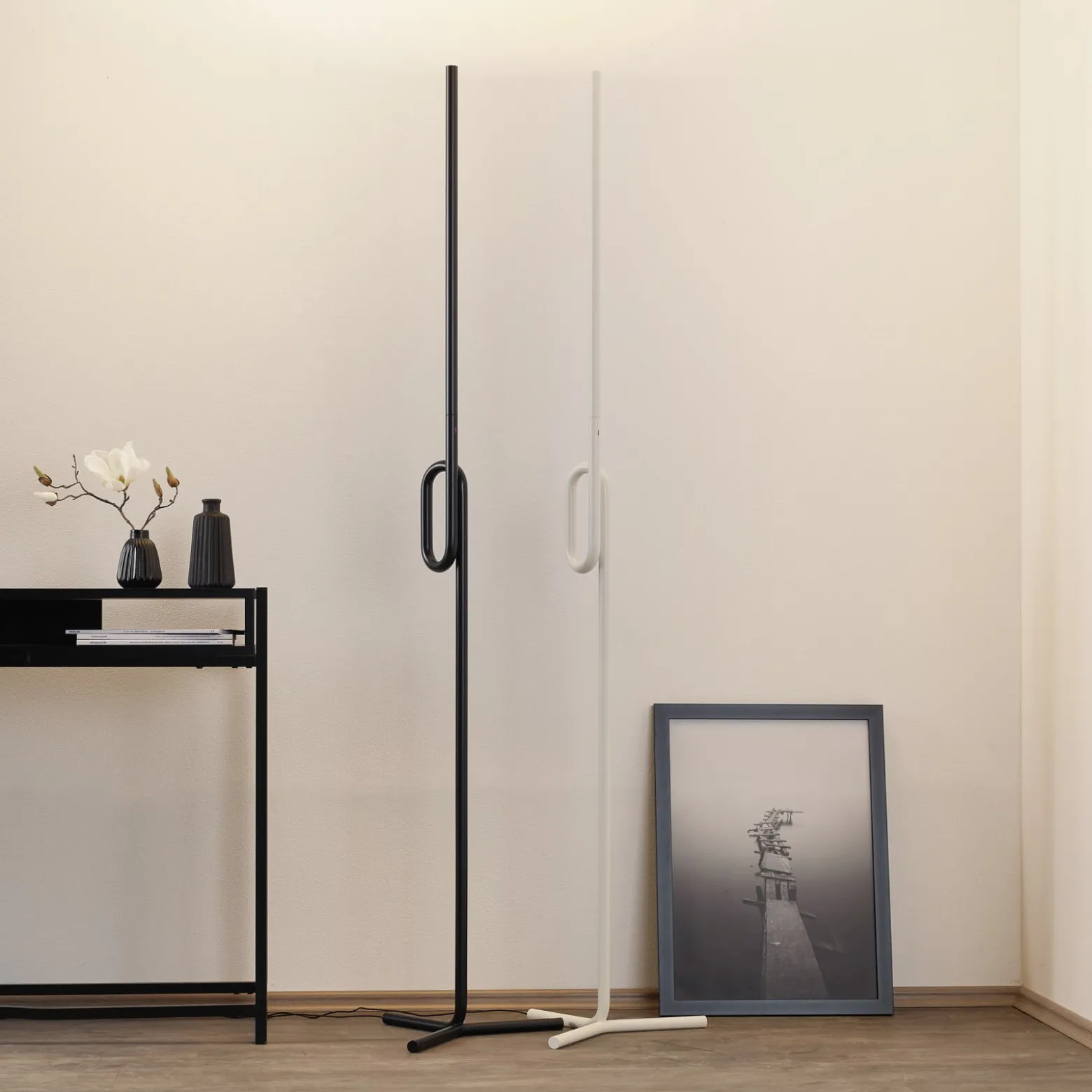 Foscarini Tobia terra -LED-lattiavalo, valkoinen