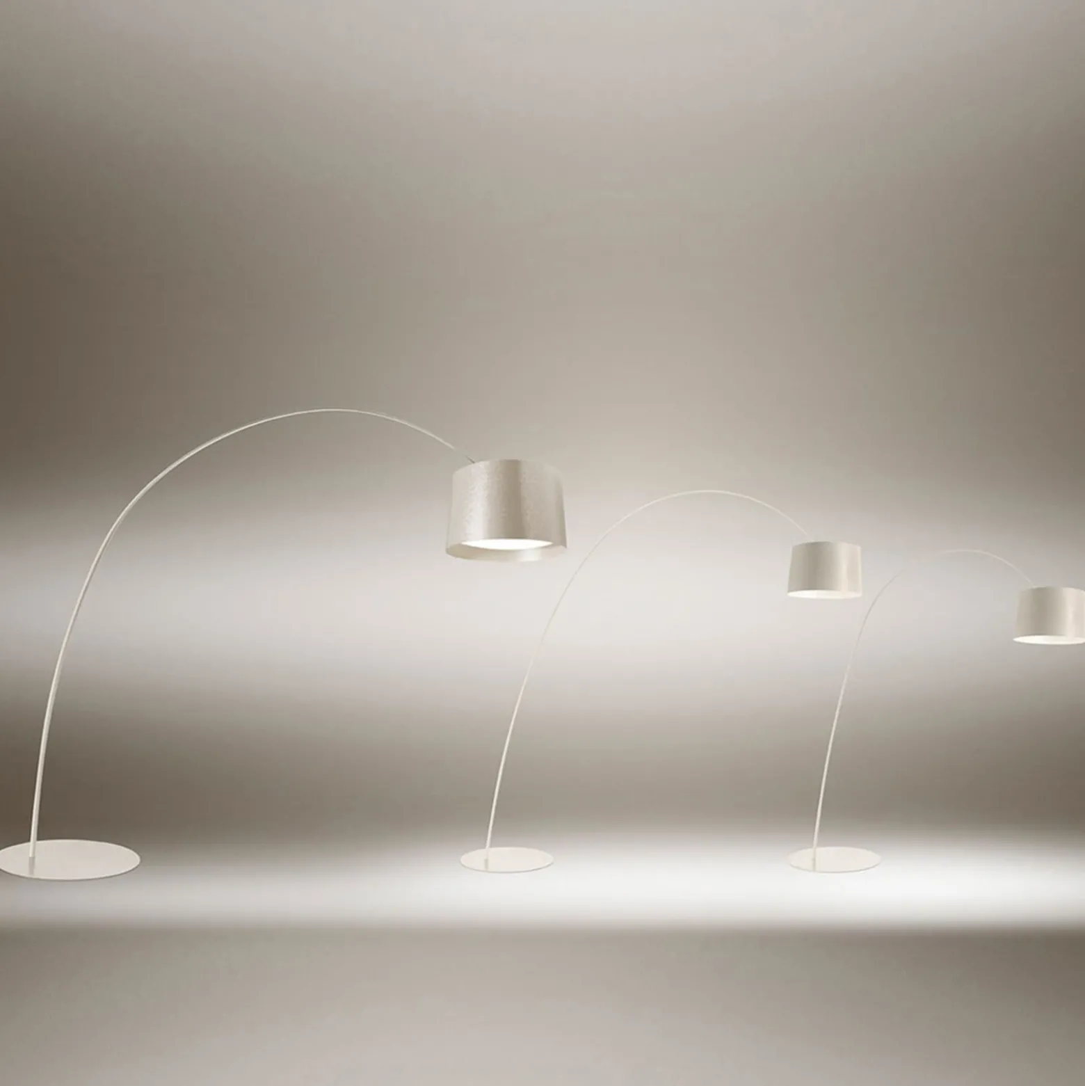 Foscarini Twiggy Elle MyLight -lattiavalo, greige