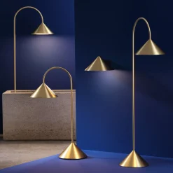 FRANDSEN LED-akkukäyttöinen pöytälamppu Grasp, messinkivärinen, korkeus 47 cm