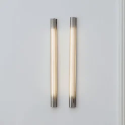 GEJST seinälamppu Radent pistoke, teräksenharmaa, korkeus 70 cm, G13 LED