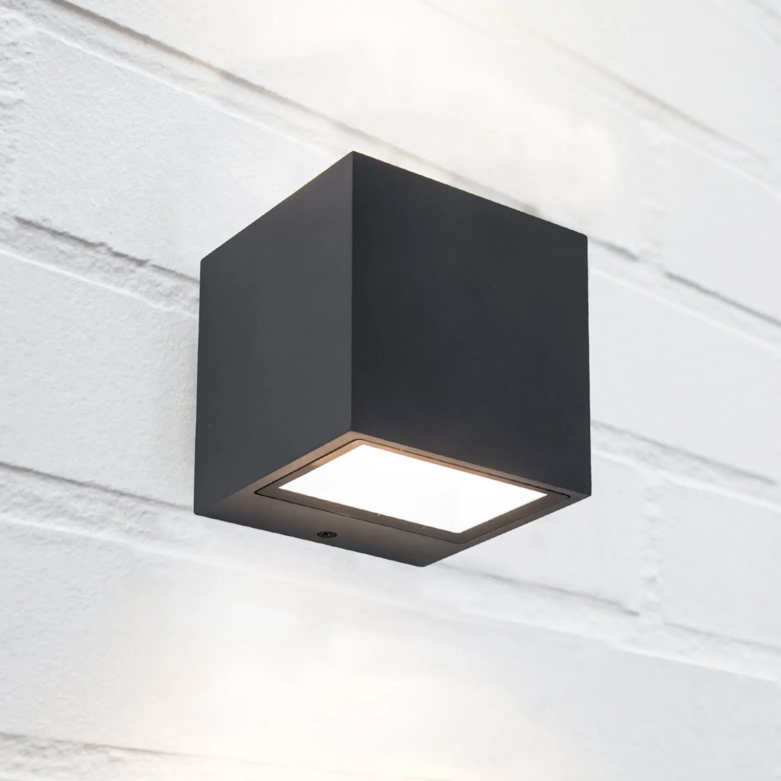 GEMINI-LED-ulkoseinälamppu, tummanharmaa, 9 x 9 cm, IP54, valaisee ylös ja alas