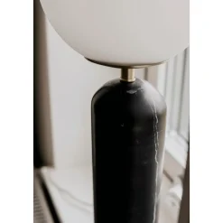 Globen Lighting pöytävalaisin Torrano, musta, korkeus 53 cm