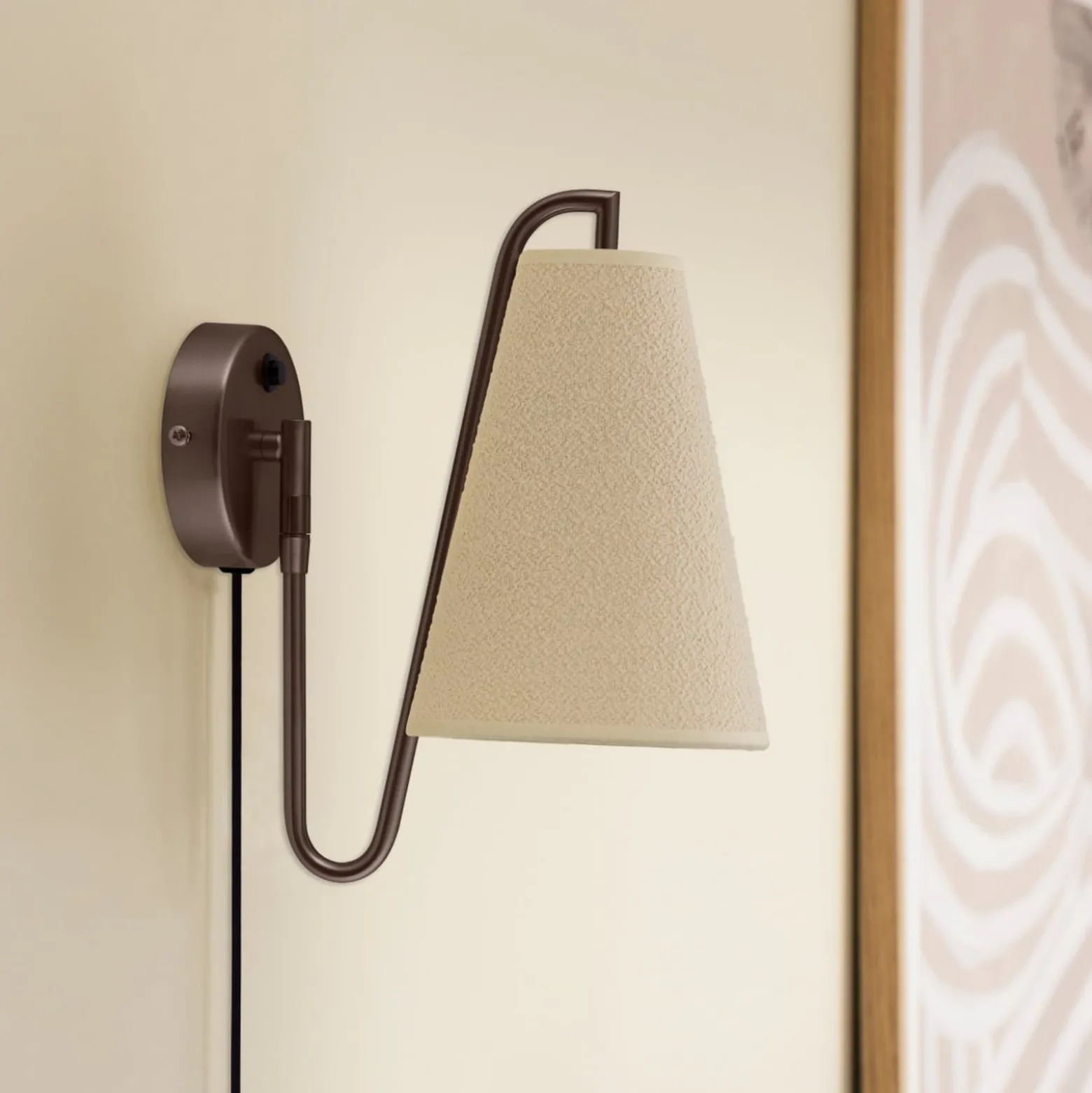 Globen Lighting seinälamppu Lou, pronssi/valkoinen, Ø 14 cm, pistoke