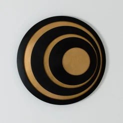 GRAVION-LED-seinävalaisin, musta/kultainen, halkaisija 80 cm, metalli,