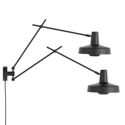 GRUPA Arigato seinävalaisin 2-lamppuinen 70 cm musta