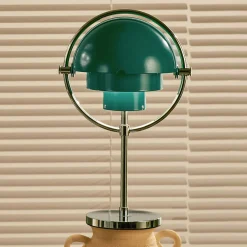 Gubi Multi-Lite -akkukäyttöinen pöytävalaisin, kromi/sinivihreä, 30 cm