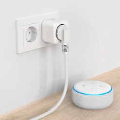 Hama WLAN-pistorasia Smart, Matter-kykyinen, valkoinen, 3,680 W