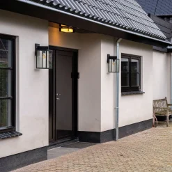 Hampton ulkoseinävalaisin