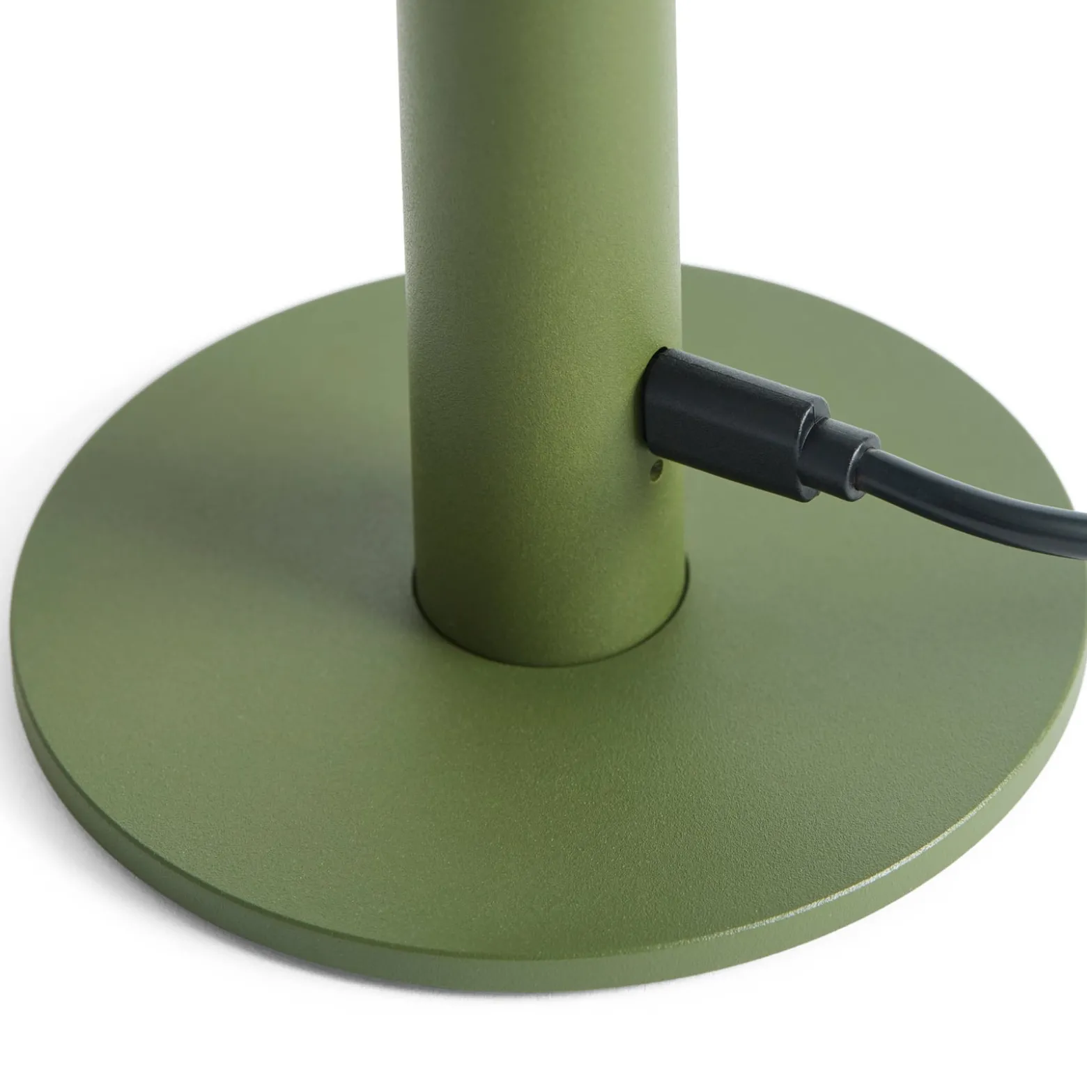 HAY LED-akkuinen pöytälamppu HOST PORTABLE, oliivinvihreä, 22 cm, IP44