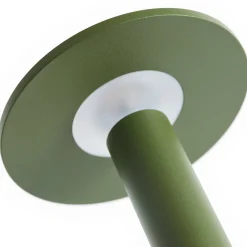 HAY LED-akkuinen pöytälamppu HOST PORTABLE, oliivinvihreä, 22 cm, IP44