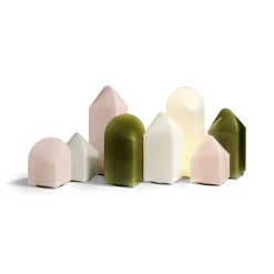 HAY Parade LED-pöytävalaisin kuori valkoinen korkeus 16 cm