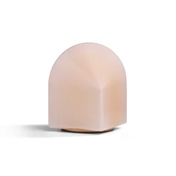 HAY Parade LED-pöytävalaisin vaaleanpunainen Korkeus 16 cm