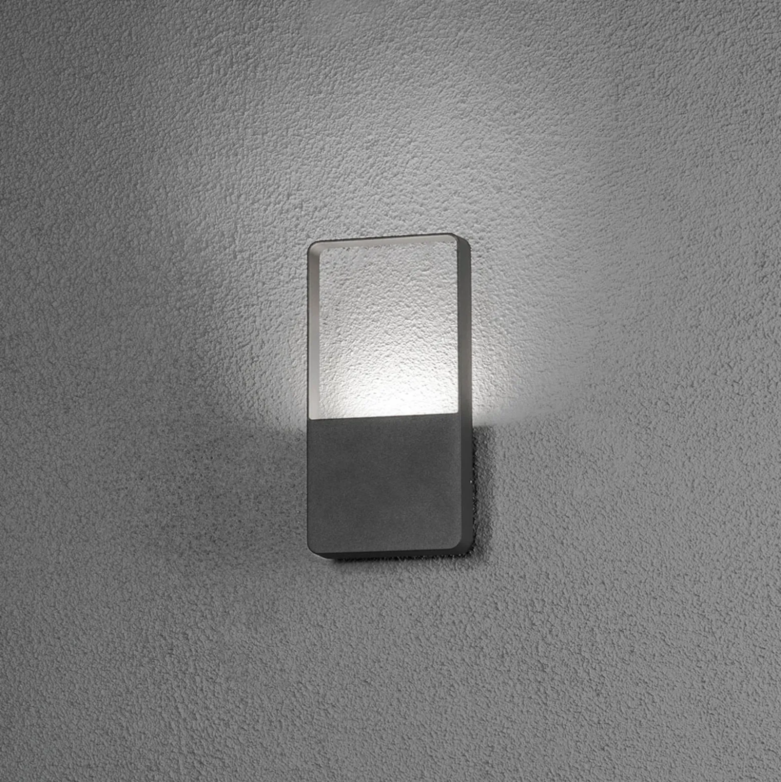 Huippumoderni LED-ulkoseinävalaisin Matera