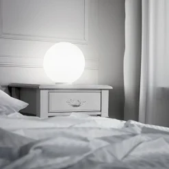Ideal Lux pöytävalaisin Mapa, Ø 40 cm, opaali, pallo, E27