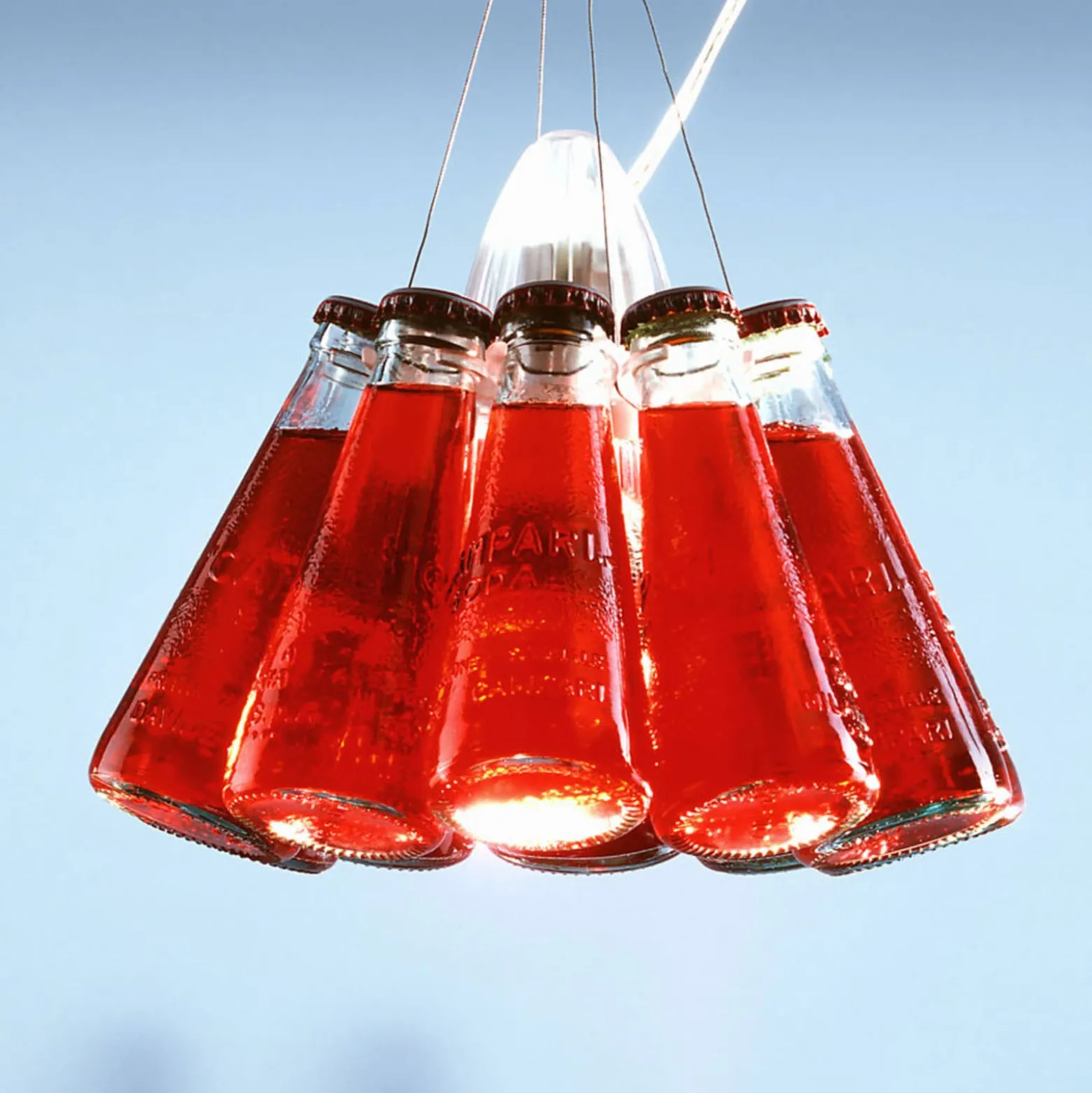 Ingo Maurer Campari Light – riippuvalaisin, 155 cm